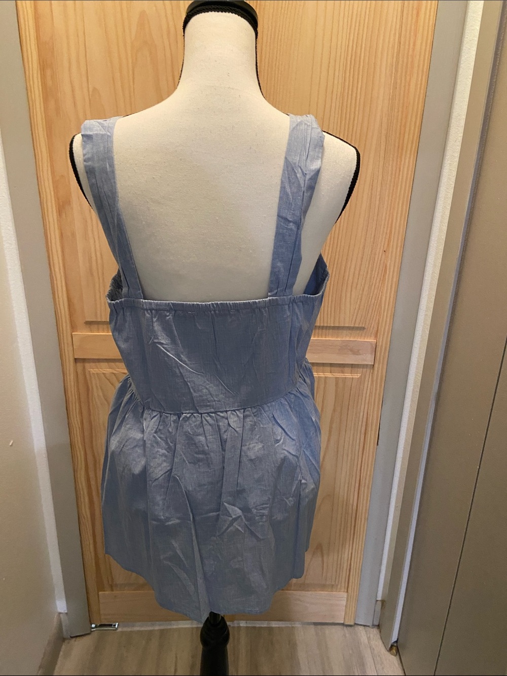 Doe & Rae Sky Blue Button-Front Tank - Picture 2 of 3